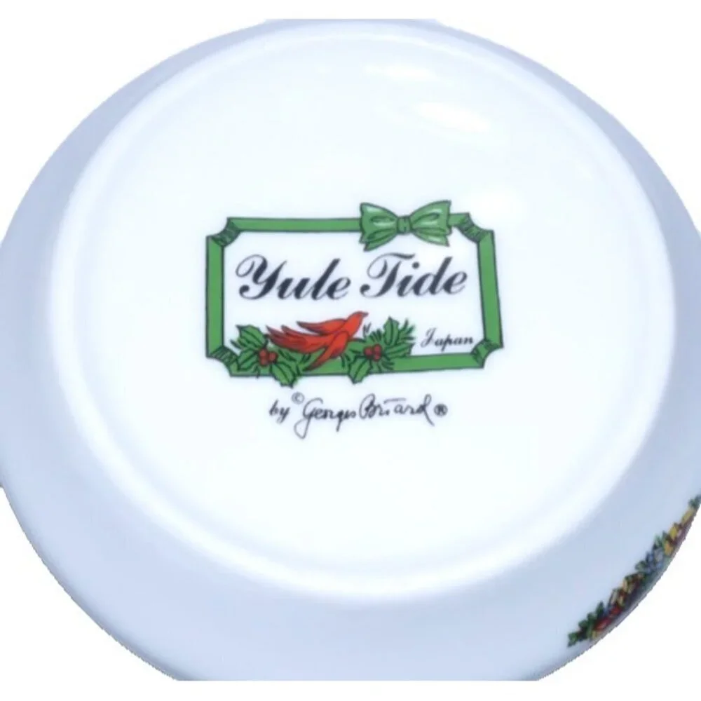 YULE TIDE Georges Briard Christmas coffee creamer and sugar bowl with lid Japan
